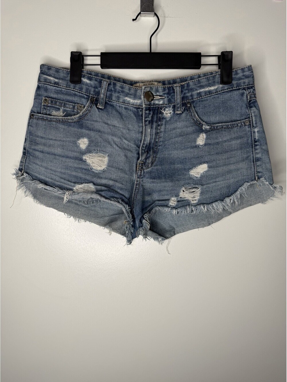 Free People Women's Denim Cut-Off Shorts Blue Size 27 Raw Hem Distressed